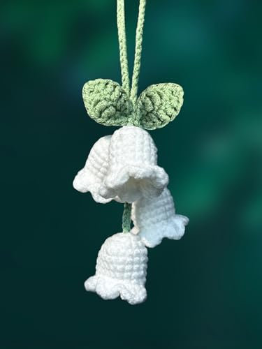 KIAYOO Autospiegel Anhänger Gestricktes Maiglöckchen, Auto Deko Süße Rückspiegel Hängedekoration, Auto Zubehör Innenraum Geburtstags Weihnachts Neujahr Geschenk für Mädchen Frauen Freunde