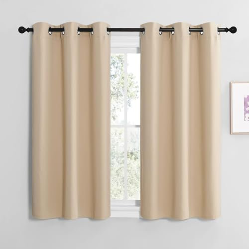 NICETOWN Vorhänge Beige Blickdicht Bistrogardine 2er Set H120 x B107 cm Vorhang Kurz Fenster Gardinen mit Ösen Kurz Thermo Gardine Fenstergardinen Modern Schlafzimmer, Biscotti Beige H120 x B107 cm