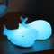 LOVERUIS Cute Whale Night Light Kids - Nachtlicht für Kinder Hai Nachtlampe Licht Geburtstag Halloween Weihnachten Geschenk mit 7 Farben wechselnden (Art Deco)