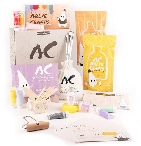 Arlye Crafts Töpferset mit Acrylfarben Set – perfekt für Anfänger | DIY Set für Erwachsene mit 2 kg lufttrocknendem Ton, Werkzeug, 3 Pinseln & Anleitung + Extra: Tic Tac Toe Spiel