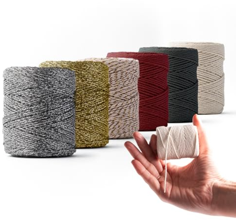 LEDENT Makramee Garn (1mm, 6 x 65M, Set 6 Farben) - Doppelt gedrehtes Seil aus 100% recyceltes Baumwolle - Makramee Garn Satz 6 kleine Rollen mit Festlichen Farben, Weihnachtsverpackung