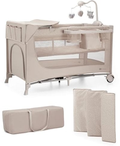 Kinderkraft JOY 2 ACC Cuna de viaje 2 en 1 para Bebé de hasta 25 kg, Plegado rápido y fácil, incluye Carrusel de cuna con juguetes, Estantes para pañales y Cambiador, Bolsa de transporte, Beige