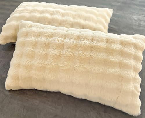 KOIUEYW Weiß Kuscheldecke, Soft Flausige Zierkissenbezüge, Streifen Design Warme Couch Decke Kissenbezug, Einfarbig Kuschelige Decke Kissenbezug für Sofa für Schlafzimmer, 50 x 70 cm