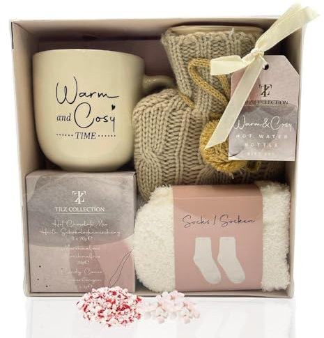 Hot Chocolate Gift Set with Mug, Socks, Marshmallows & Mini Hot Water Bottle – Luxury Cosy Christmas Hamper for Women, Friends, Teens – Winter Hot Cocoa Self Care Pamper Present & Festive Gift (Beige)