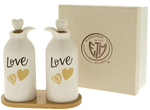 Ingrosso e Risparmio Set Olio e Aceto in Porcellana con piattino in Legno e Scritta Love e Cuori Dorati, con Scatola - bomboniere utili Matrimonio