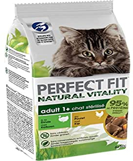 Natural Vitality – 72 Frischebeutel à 50 g (12 Packungen mit je 6 Beuteln) – für ausgewachsene Katzen, sterilisiert mit Huhn & Truthahn – Nassfutter mit natürlichen Inhaltsstoffen