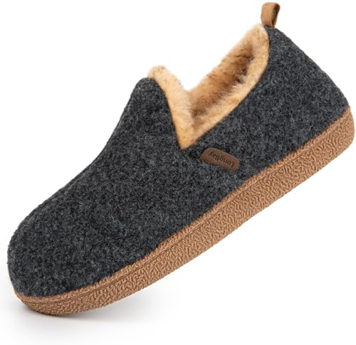 LongBay Women's Felt Bootie Slippers Warm Cozy House Shoes Gift Black, 7-8