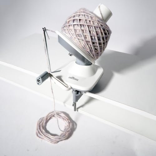 Phönix Wollwickler mit Fadenführung – Garnwickler für Tische bis 4,5 cm – Geräuscharm, Platzsparend & Einfach zu Bedienen – Dieser Wollknäuel-Wickler für alle Garntypen ist das perfekte Strickzubehör
