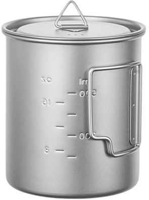 KOSLEOW Camping Topf aus Reintitan 750ml mit Deckel, Isolierter Faltbarer Titan Becher mit Klappgriff für Outdoor, Wandern, Bushcraft und Survival, Inklusive Tragenetz