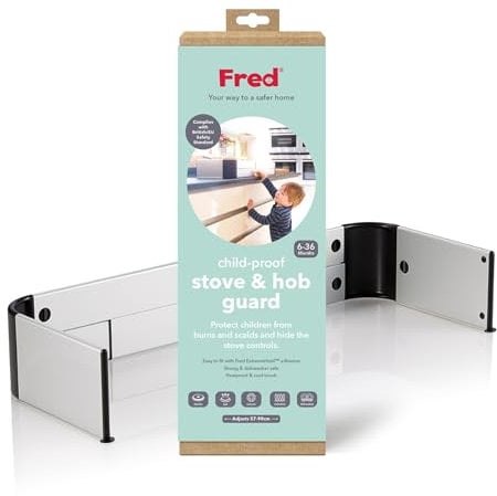 Fred Safety Stove & Hob Guard | Childproof Cookers, Gas & Induction Hobs | Adjustable Heat Resistant Protector, 57-90 cm Wide | Aluminium/Black