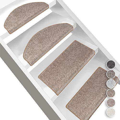 Floordirekt Velours-Stufenmatten Sundae | Halbrund oder Eckig | Treppenmatten in 6 Farben | Strapazierfähig & pflegeleicht | Stufenteppich für Innen (Beige, Halbrund 65 x 23,5 cm)