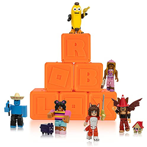 Roblox Celebrity Collection - Series 8 Mystery Figure 6 Pack [Includes 6 Exclsuive Virtual Items]