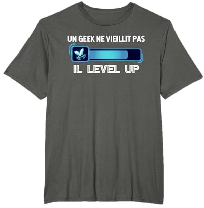 Un geek ne vieillit pas de niveau supérieur. Cadeau pour joueur T-Shirt