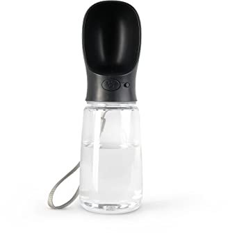 lionto Wasserflasche für Hunde und Katzen, 500ml, Hundetrinkflasche tragbar und auslaufsicher aus lebensmittelechtem ABS-Kunststoff mit Verriegelung, spülmaschinenfest, perfekt für Unterwegs, schwarz