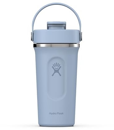 HYDRO FLASK - Insulated Shaker Bottle 709 ml (24 oz) for Protein Shakes and Supplements - Leakproof Chug Spout - Surf