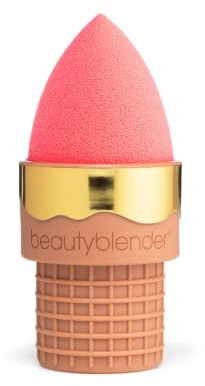 Beautyblender Single Scoop - Makeup Sponge for Flawless Foundation Application - Soft Scoop Design, Ideal for Blending, Contouring, and Highlighting - Professional Makeup Tool for Smooth Coverage