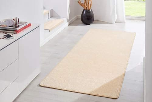 Hanse Home Indoor Teppich Fancy – Wohnzimmerteppich einfarbig Modern Velours Teppich für Esszimmer, Wohnzimmer, Kinderzimmer, Flur, Schlafzimmer, Küche – Beige, 80x200cm