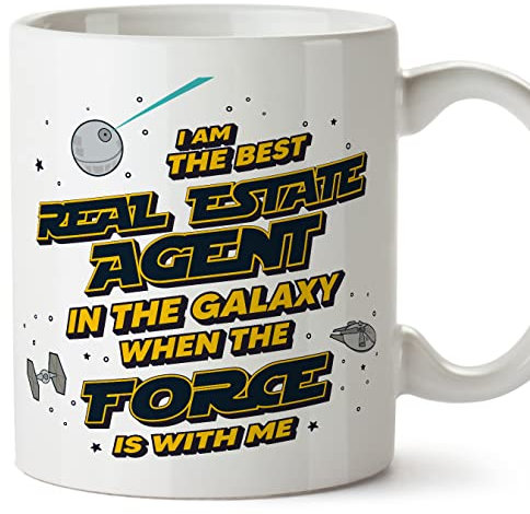 Mugffins Tassen/Becher mit Spruch für IMMOBILIENMAKLERIN - Auf Englisch - Best in The Galaxy The Force is With Me - 11 oz / 330 ml - Lustiges Geschenk Mitarbeiter