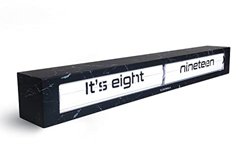 Cloudnola Texttime Flip Clock Raucheffekt - Wand- oder Tischuhr - Wanddeko Uhr schwarz und weiß, Regal 8cm tief 60cm breit, batteriebetrieben, Digitale Retro Flip Uhr