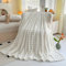 Kuscheldecke Milchsamt Blasen Decke Super Soft Wohndecke Dick 450 G/M² Flanell Decke Couchdecke Warme Überwurfdecke Sofadecke Vielseitig Blanket Für Bett Sofa Schlafzimmer Büro Weiß 160 x 200cm