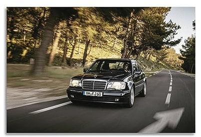 KTIN Supercar-Poster W124 E60 AMG V8 Rennwagen-Poster, dekoratives Gemälde, Leinwand, Wandposter und Kunstdruck, modernes Familienschlafzimmer-Dekor-Poster, 50 x 75 cm