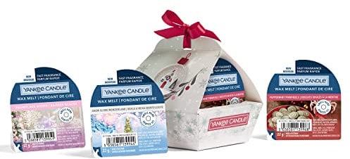 Yankee Candle Gift Set | 3 Scented Wax Melts in a Festive Gift Box with Bow | Snow Globe Wonderland Collection | Perfect Gifts for Women
