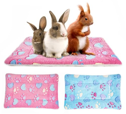 MICOOYO 2Pcs Small Animal Bed Mat, Fluffy Fleece Rabbit Bed, Pet Pad Mat for Rabbit Guinea Pig Squirrel Hamster(Heart,19.3*12.6)