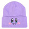 Kirby Strickmütze mit Satin-gefüttert, niedliche Anime-Mütze mit gesticktem Gesicht, Acryl mit Seidenfutter für Damen und Herren, Violett, M/Einheitsgröße