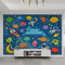 Cartoon-Astronaut, Alien-Kreatur, Wandbilder, moderne abstrakte Kinderkritzeleien, Tapetenwandbild, Fototapete, farbecht, füllt Löcher in der Wand für Büro, Küche, Unternehmen - 150 x 100 cm