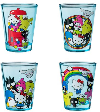 Silver Buffalo Sanrio Hello Kitty and Friends Featuring My Melody, Keroppi, Chococat, Pompompurin, Tuxedo Sam, Cinnamoroll y Badtz-Maru - Juego de 4 vasos pequeños, 1.5 onzas