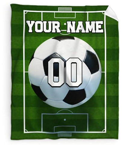 GiftRomance Personalisierte Fußballdecke – 153x127 cm Flauschige Flanelldecke für Bett & Sofa – Geschenk für Fußballfans – Mit Namen bedruckbar