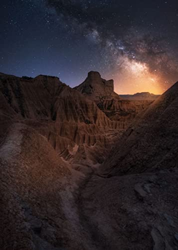 Displate - Poster aus Metall - Magnet-Montage - World Class Photos - Space Photos - Desert Milky Way 45 cm x 32 cm