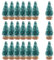 24 Stück Weihnachtsbaum Deko Mini Weihnachtsbaum Miniatur Tannenbaum Tanne Klein Flaschenbürste mit Schnee-Effek Grün Weihnachtsdeko für Weihnachten Tischdeko DIY Basteln Schaufenster