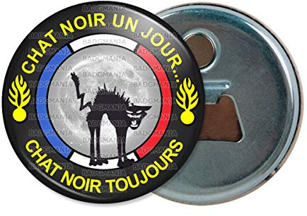Badgmania Décapsuleur Aimanté Magnet Ecusson Chat Noir Un Jour Chat Noir Toujours Ecriture Jaune Chat sur Lune Ouvre Bouteille Refrigerateur Idée Cadeau