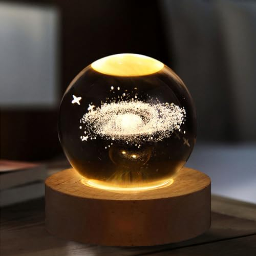 USB 3D LED Kristallkugel Nachtlicht mit Holzsockel, 2 in 1 Nachtlicht Projektor, Planet Tischdeko Nachtlampe Deko Lampe, Erwachsene Kinder Geschenk (Milchstraße mit Rund Holzsockel)