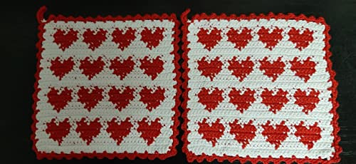 1 Paar gehäkelte Topflappen weiß mit roten Herzen