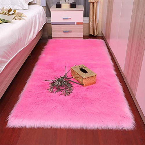 YIWOYI Tapis de chambre à coucher, tapis moelleux en peau de mouton doux pour salon, chambre à coucher, tapis en fausse fourrure blanc (rose foncé, 80 x 160 cm)