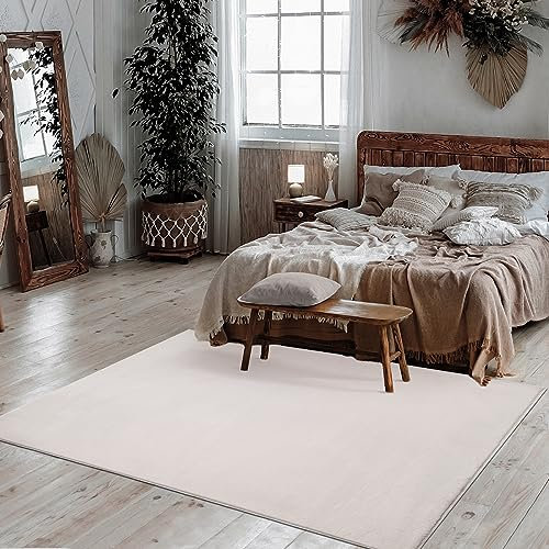 Mia's Teppiche Nova kuschelig Warmer Fellteppich, weich und elegant, waschbar und Fußbodenheizung geeignet, Öko-Tex Zertifiziert