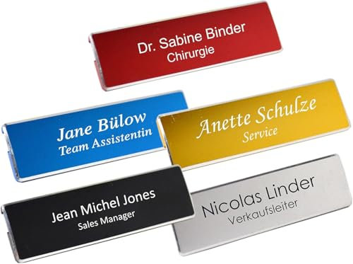 Profil-Namensschild mit Gravur – Personalisiert & Hochwertig – Magnet- oder Nadelbefestigung – 70x20 mm (Schwarz)