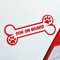 Auto Aufkleber Dog on Board Knochen Hund an Bord Dog Pfote 15x6 cm Rot Sticker Heckscheibenaufkleber