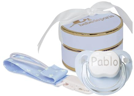 BebeDeParis | Sucette Bébé Personnalisable avec Prénom, Tétine de 0 à 6 Mois, Silicone Sans BPA Présentée dans une belle Boîte Vintage + Accessoires (Bleu, Sucette + Attache-sucette en tissu)