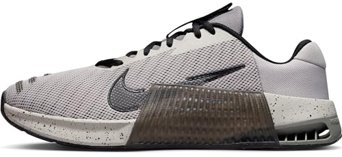 Nike Herren Metcon 9 Sneaker, Lt Iron Ore/Flat Pewter-Black, 45.5 EU