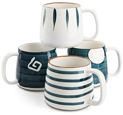 DEAYOU Porzellan-Kaffeetassen 4er Set, 483 ml Keramik-Kaffeetassen Tassen mit Griffen, große Steingut-Tassen für Tee, heiße oder kalte Getränke, Cappuccino, Milch, handbemalte Muster (4 Stile)
