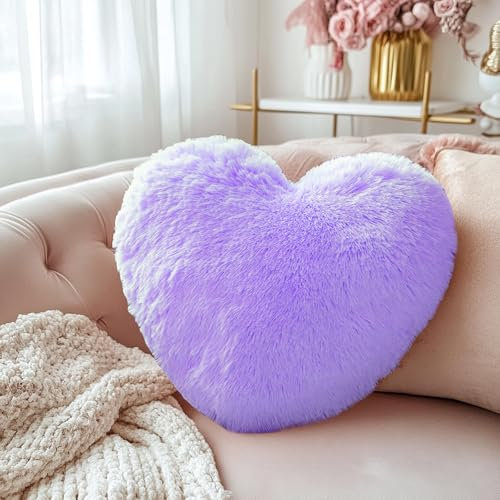 Bcuuozeeing Herzkissen Kuschelkissen Flauschig - 36x46 cm - Lila Herzform Kissen, Plüsch Kissen Herzform, Love Zierkissen Aesthetic, Herz Kissen Geschenk für Wohnzimmer Sofa, Kind Schlafzimmer Bett