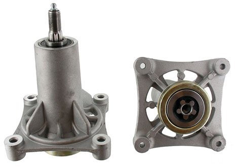 Palier de lame adaptable AYP pour modèles avec carters de coupe de largeurs 48 et 54 avec graisseur. Remplace origine 187292 et 532187292. Alternative à 192870 et 532192870