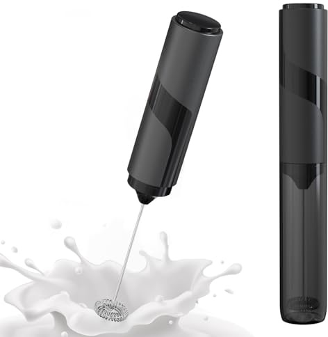 DENENTT Hand-Milchaufschäumer mit Abdeckung, 15 Sekunden leiser Getränkemixer, reisebereit mit ABS-Hülse, batteriebetrieben für Kaffee, Matcha & Shakes