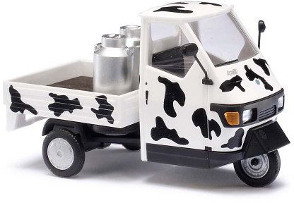 BUSCH 60004 - Piaggio Ape 50 mit Kuhflecken Maßstab 1:43