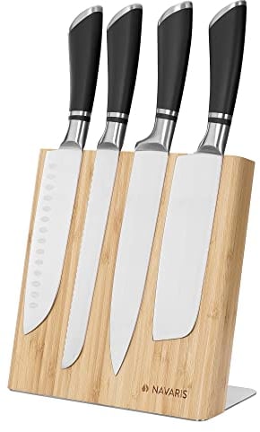 Navaris Wooden Magnetic Knife Holder - Universal Wood Magnetic Block & Organiser for Knives, Scissors, Kitchen Cutlery - Bamboo, 23 x 22.5 cm