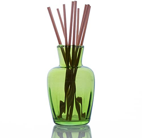 Grehom Reed & Recycled Glass Bottle Diffuser Set - Pleats (Green) | Pleated recycled-glass bottle supplied with 10 reeds, creating an elegant decorative diffuser; oil not included.