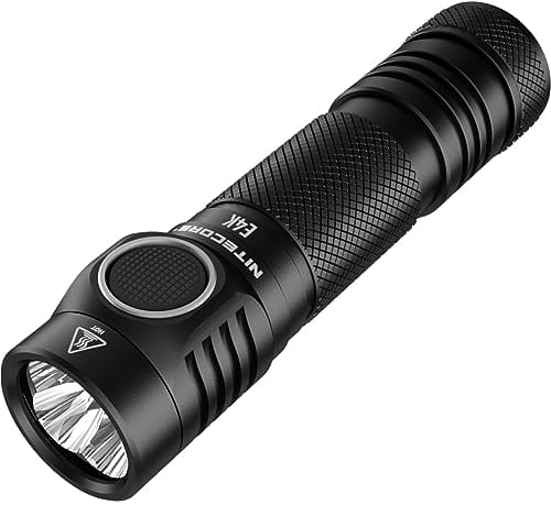 Nitecore E4K - 4400 Lumen, Akku über USB ladbar, Camo